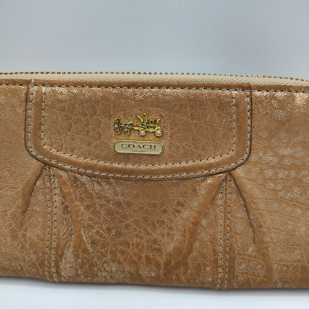 Coach Metallic Gold Zip Around Wallet Wristlet | Leather Continental Clutch EUC - Picture 2 of 6